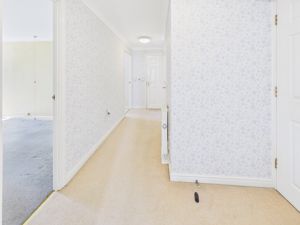 ENTRANCE HALLWAY- click for photo gallery